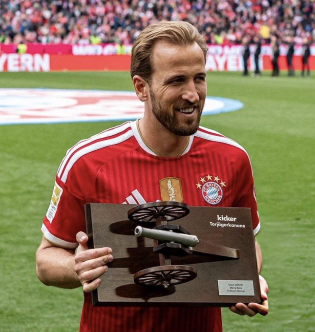 Kane finished the season as the Bundesliga's top goalscorer for the third successive season