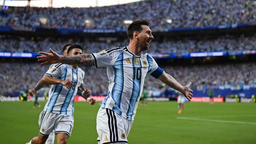 Lionel Messi Hat-Trick Powers Argentina to 3-0 World Cup Victory