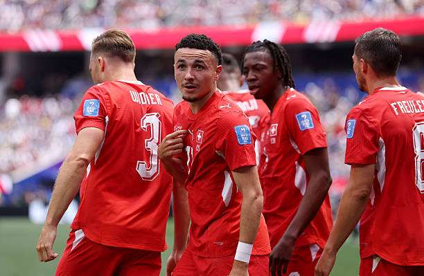 Switzerland Beats Bosnia 4-1 in World Cup Group B Clash