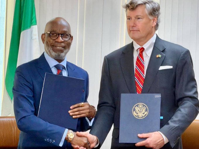 Nigeria's Minister of Solid Minerals Development Dele Alake and U.S. Deputy Secretary of State Christopher Landau sign a framework to deepen American investment in Nigeria's mineral sector in New York.