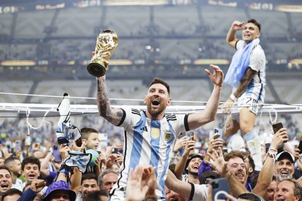 Lionel Messi will receive the University of Buenos Aires' highest honorary distinction on October 6, recognizing his football career and representation of Argentina.