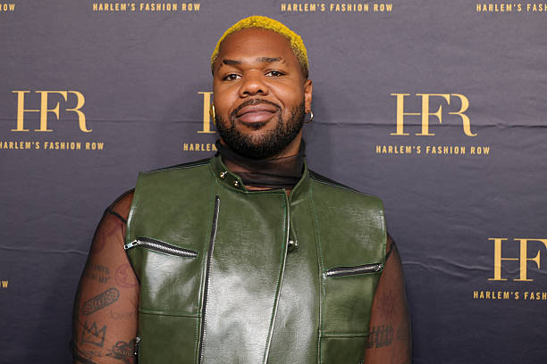 MNEK cancels tour
